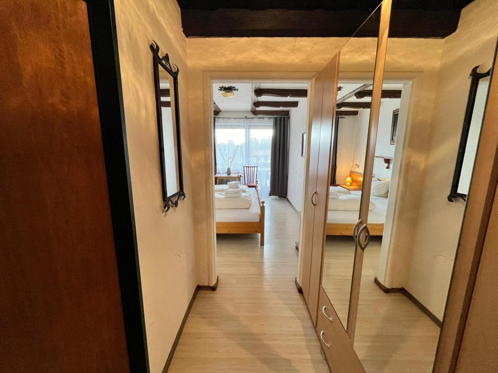 Hotel Negele Hohenfurch ภายนอก รูปภาพ